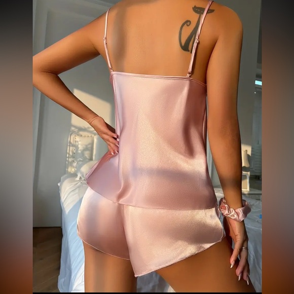 NWOT SHEIN Pink Satin Tank & Shorts Sleep Set size L - Picture 4 of 5